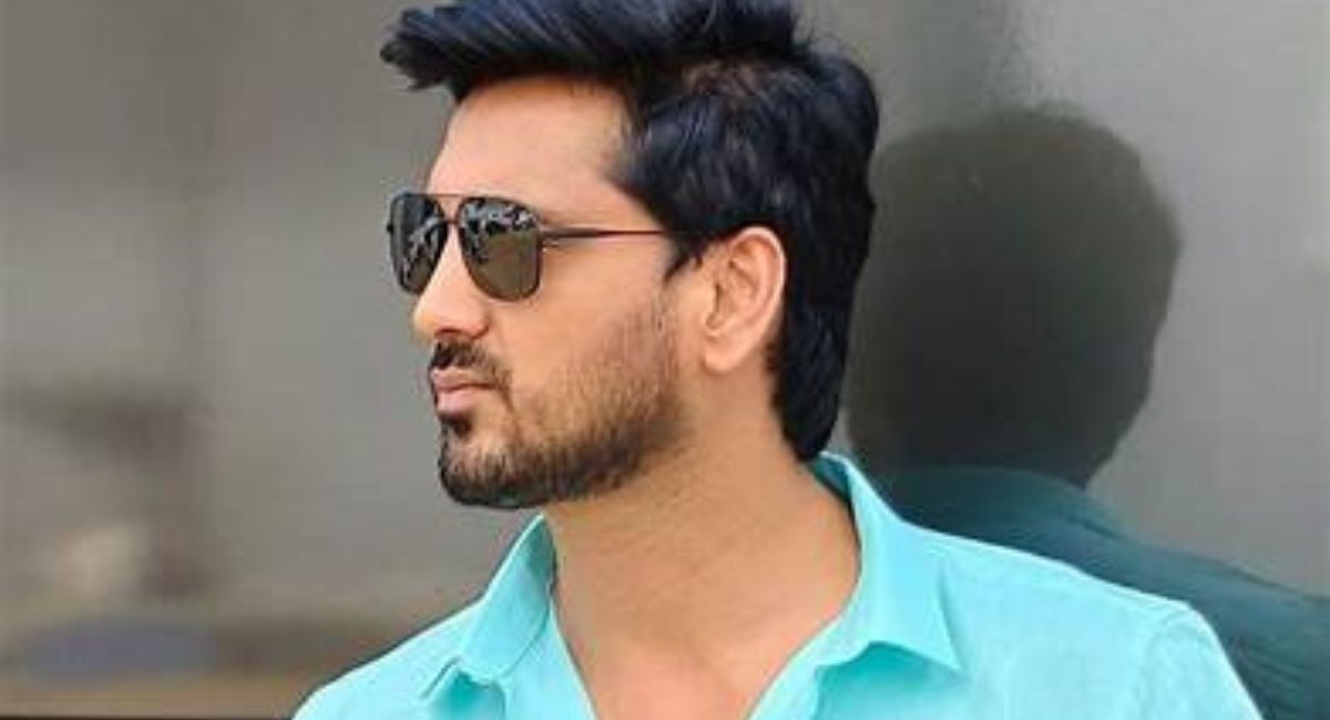 Arnav Deepaware